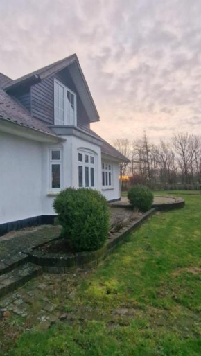 ARTEMIS ZENSHA B&B